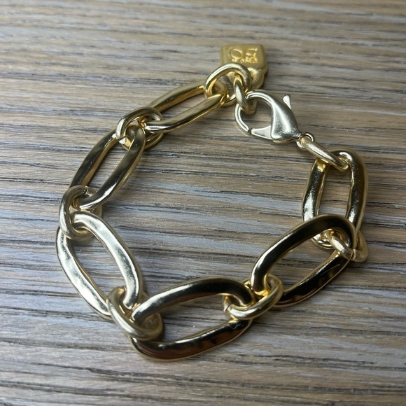 Uno De 50 Bracelet - Picture 2 of 7